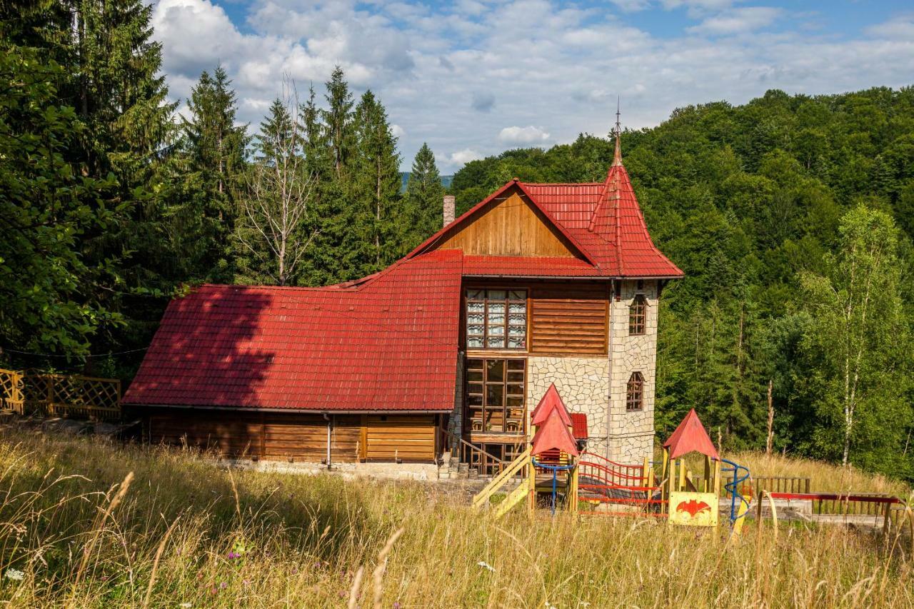 Альпина Hotel Yaremche Exterior photo